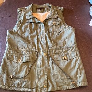 C'esttoi | Olive Green Vest